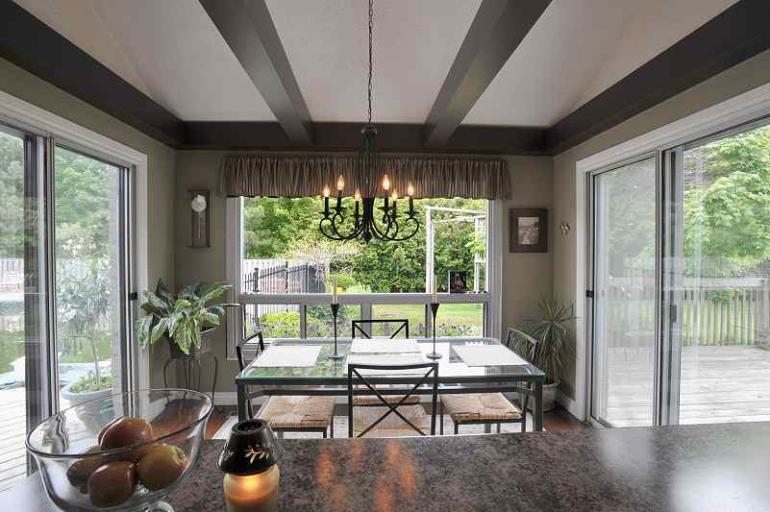 3CaledonVillage
