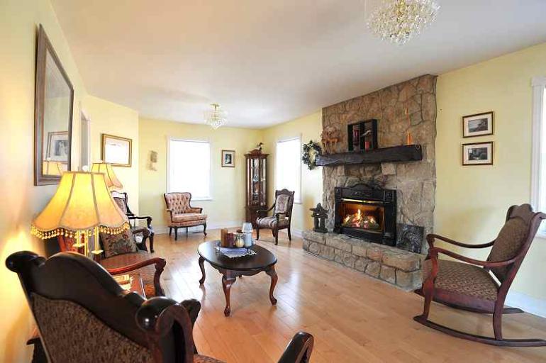 4AltonVillage