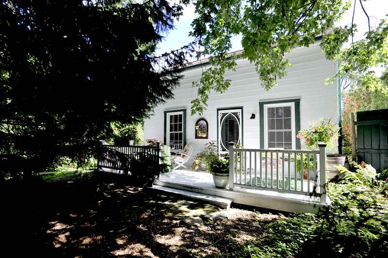 Cheltenham For Sale, Mary Klein,  Unique Post & Beam with Barn Half Acre in Town