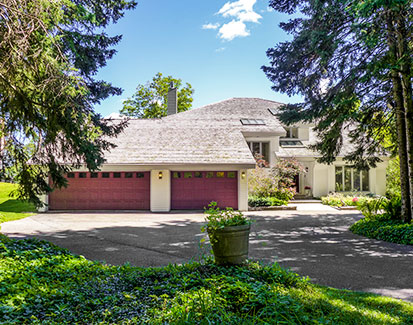 Caledon Contemporary on Escarpment -14.89 Acres & Toronto Views