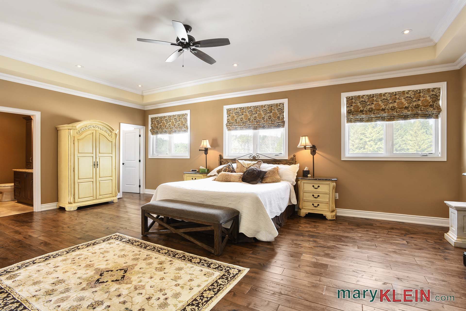 Master Bedroom, His and Hers Closets and Ensuites