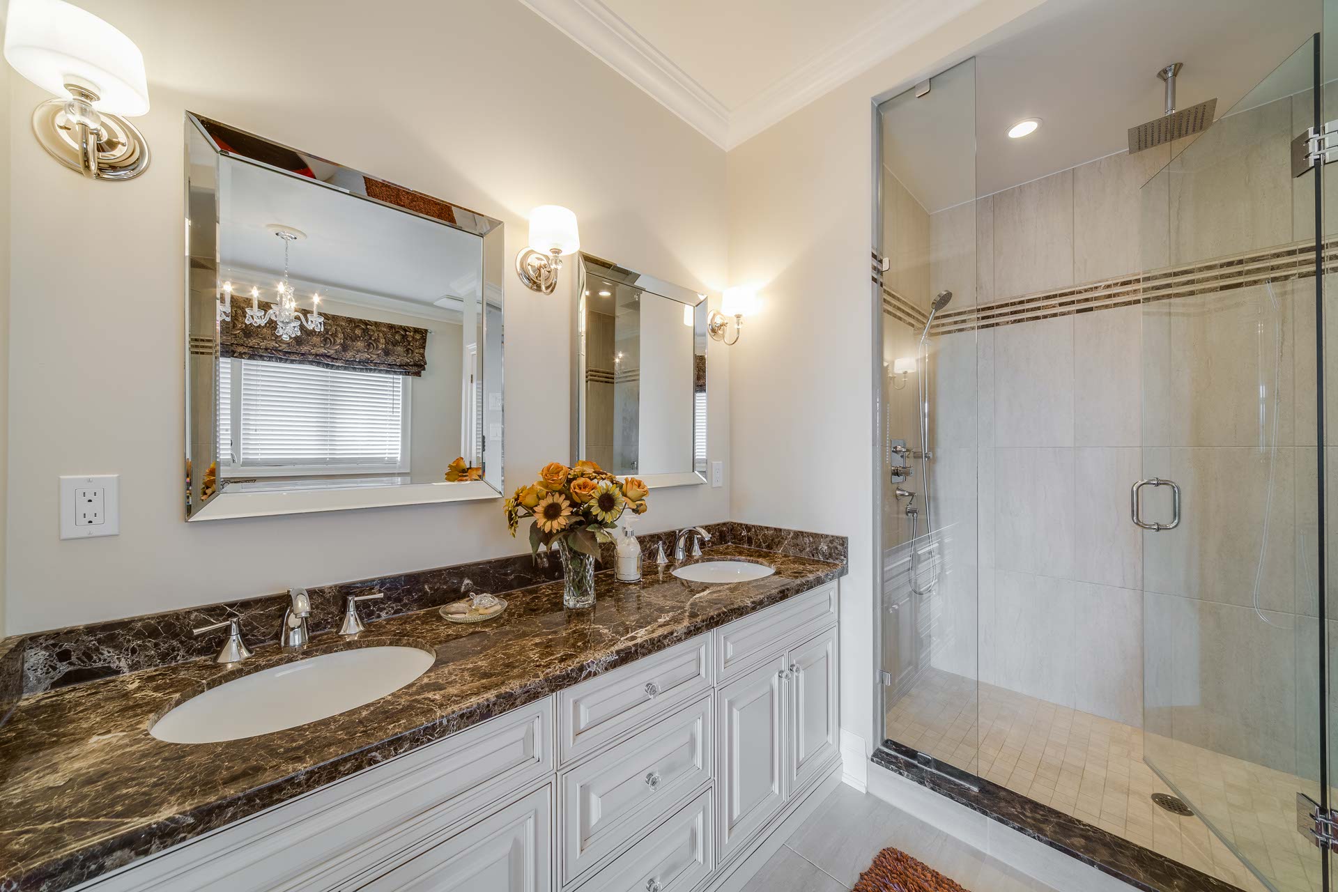 Master Ensuite, Marble Countertop