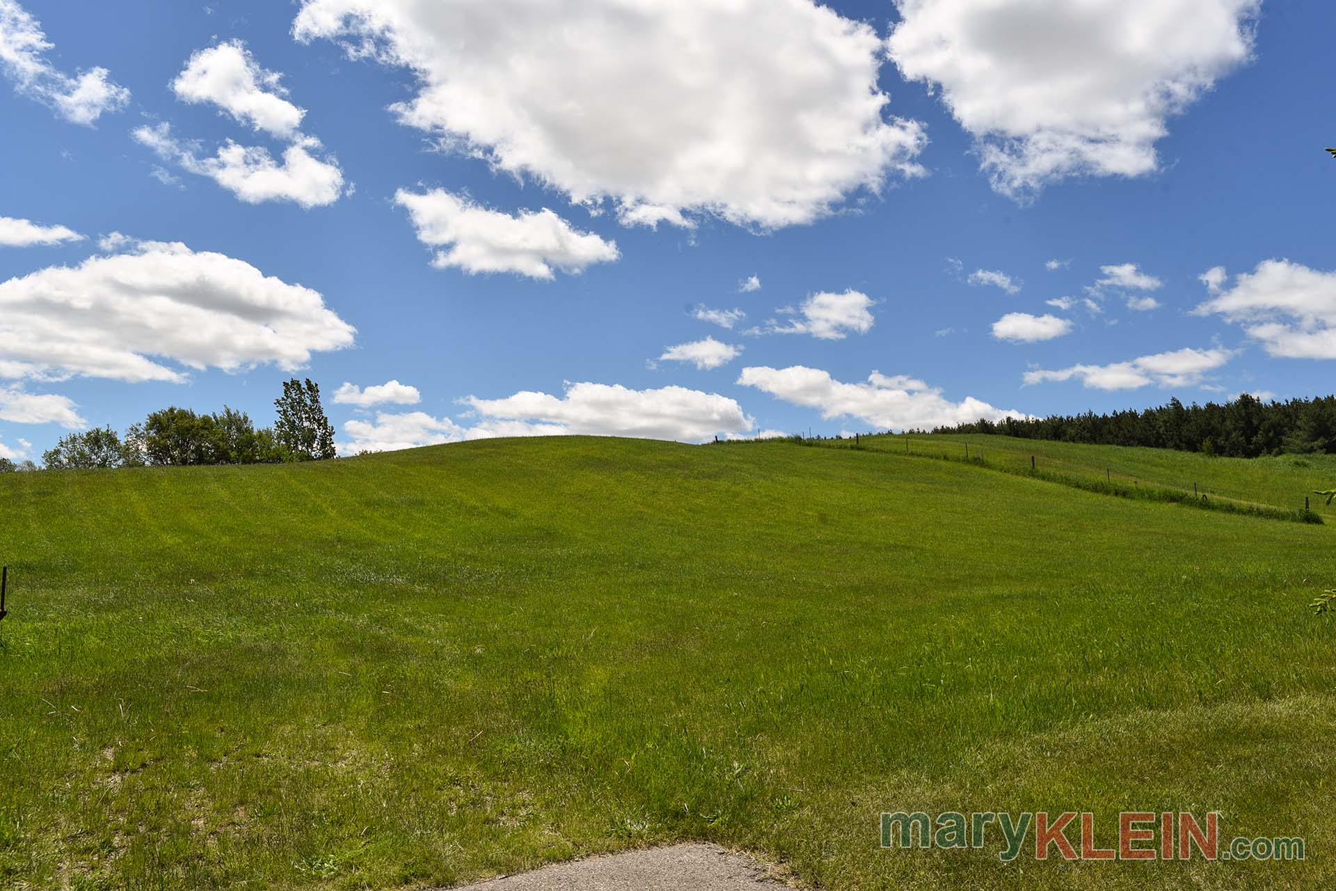 10 Acres, Caledon