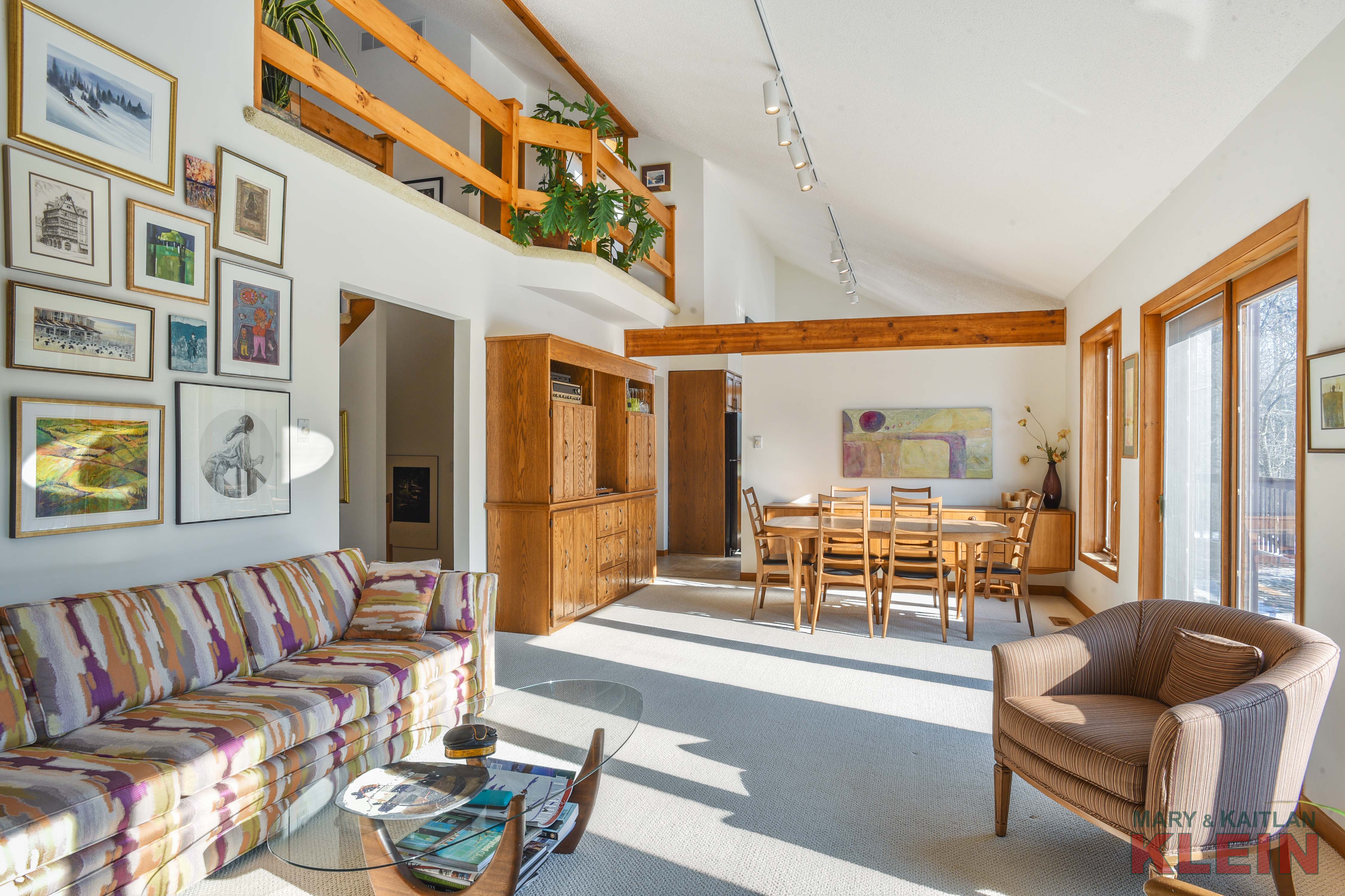 Open Concept Living and DIning Room 