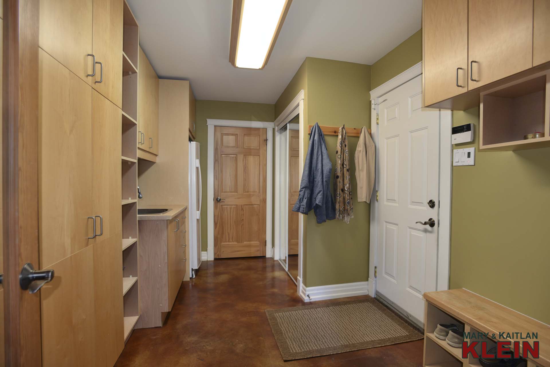 Mud Room 