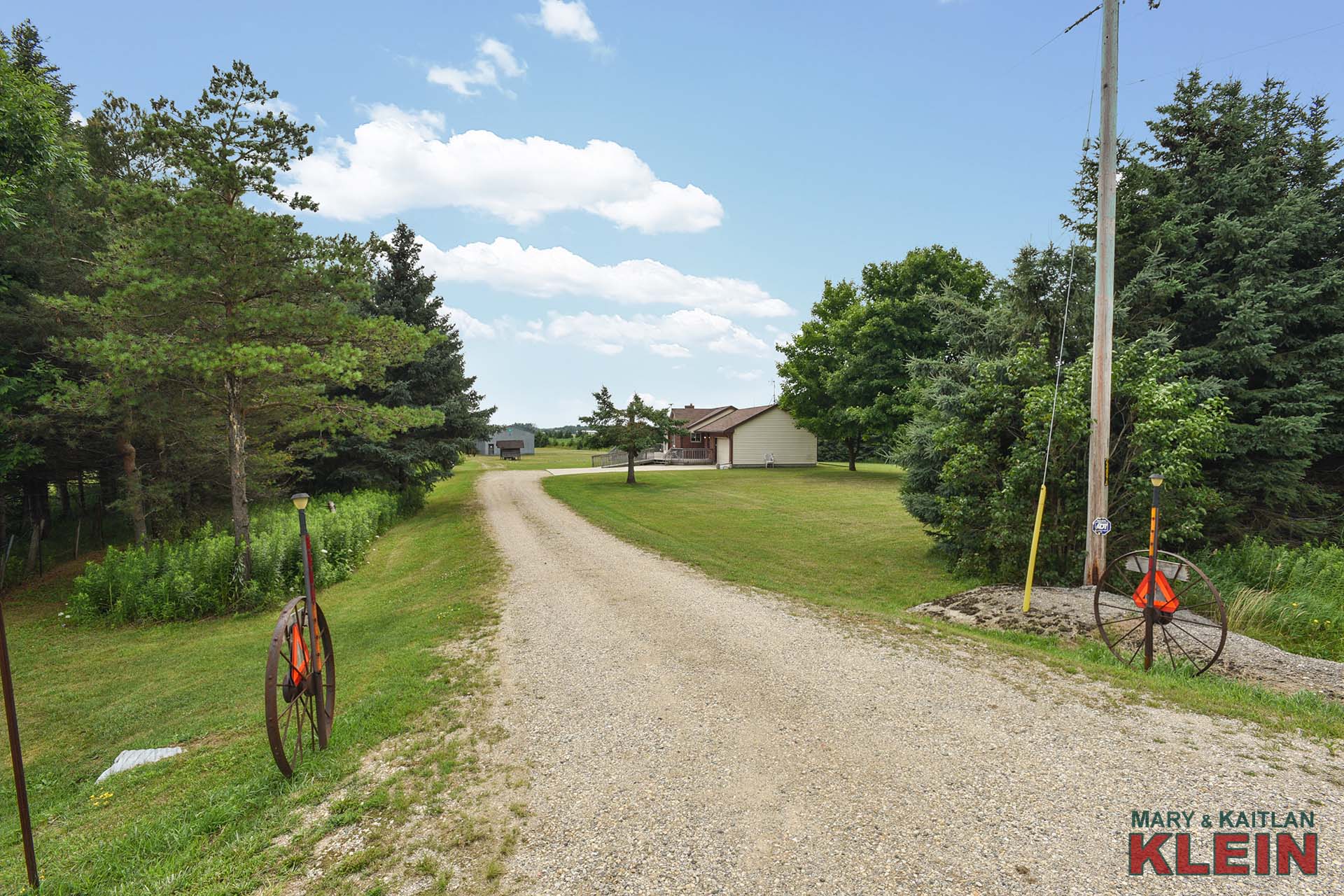 Bungalow on 13 Acres for sale