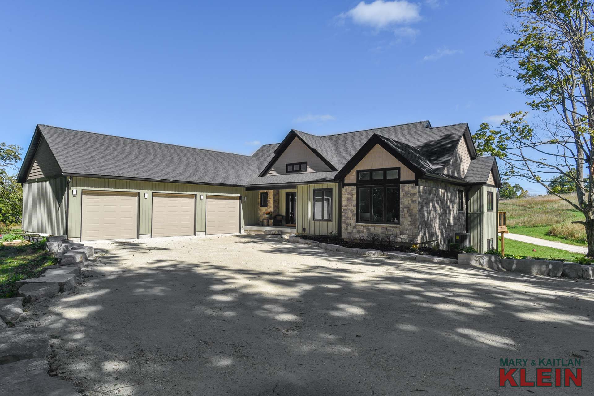 Bungalow, for sale, north of Orangeville, mary klein, kaitlan klein