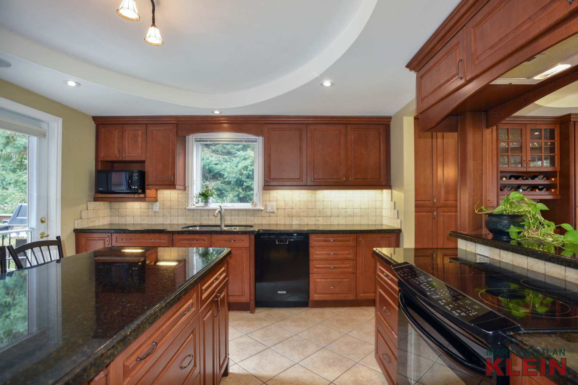 Cherry Wood Kitchen