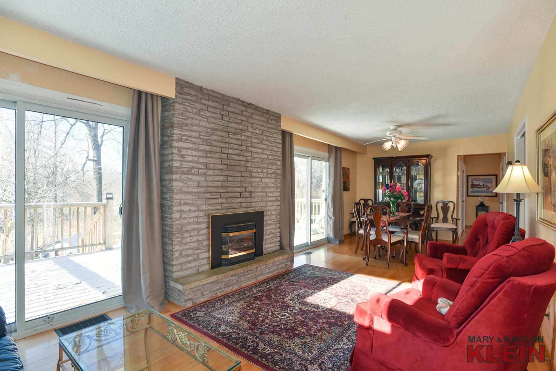 combined living and dining rooms