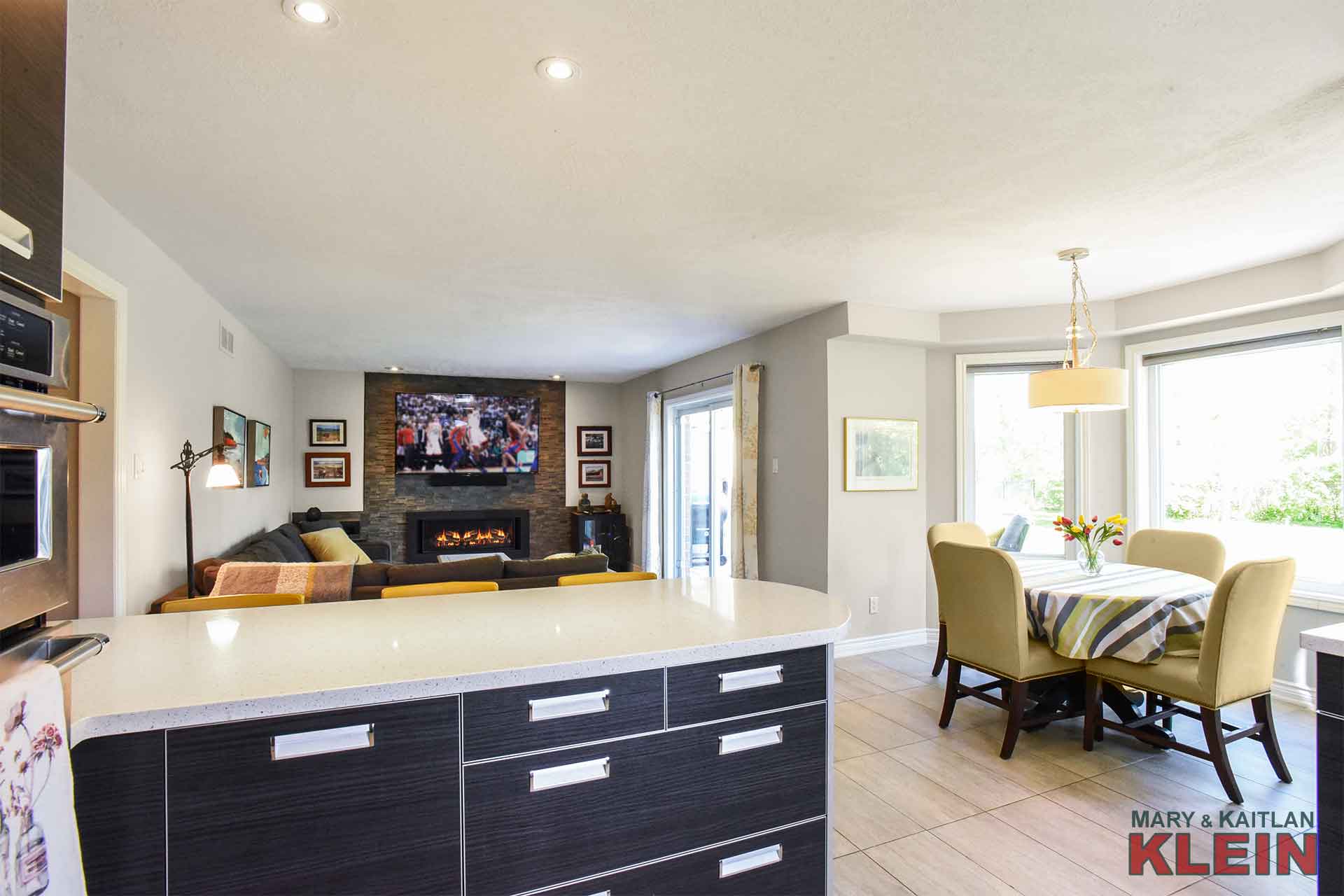 Kitchen Open to Family Room 