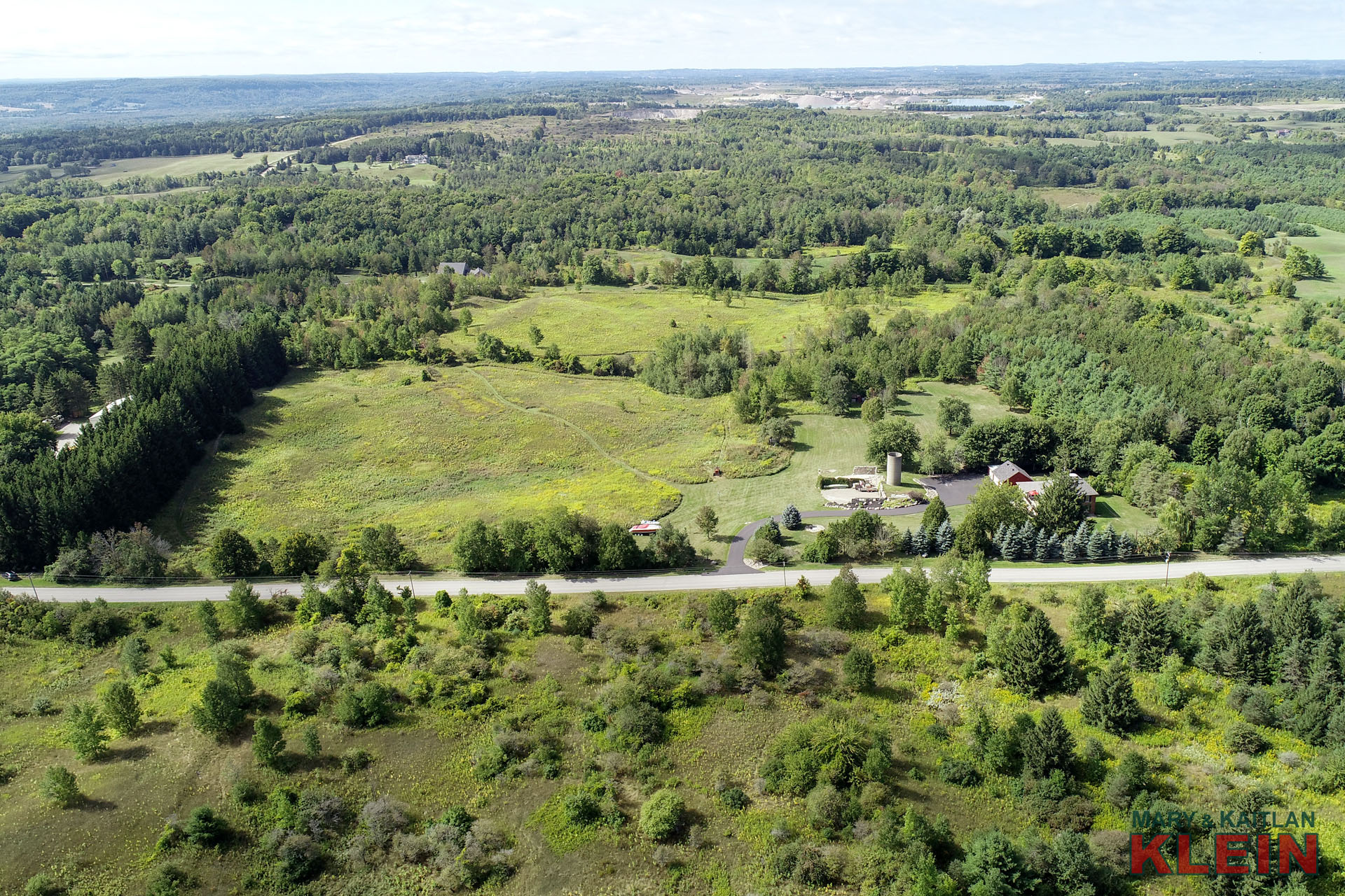 Gorgeous Caledon Escarpment Property for Sale, Klein, 30 Acres, 5 Bedroom home