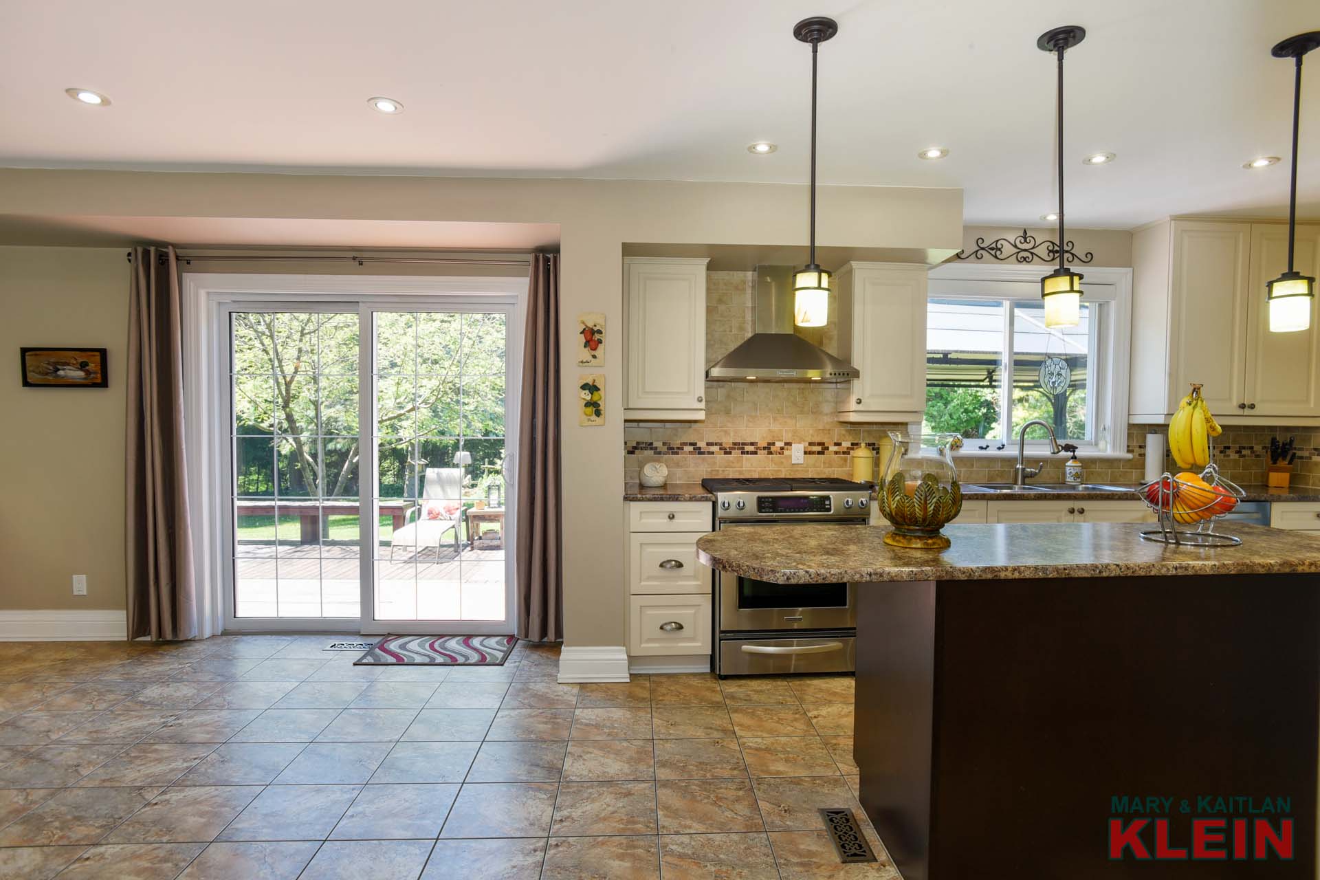 Large Open concept Kitchen