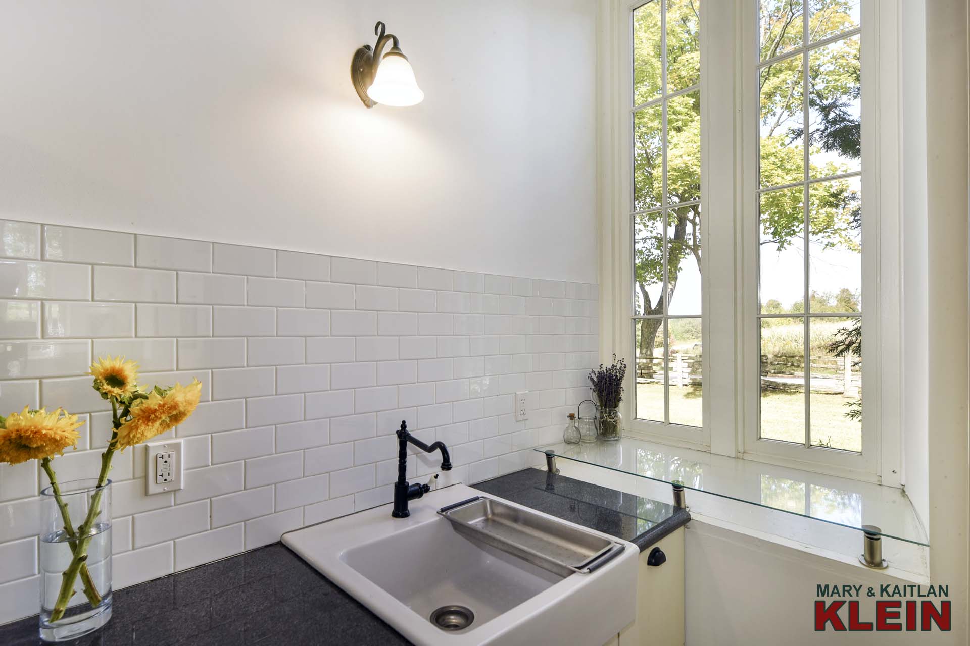 tile backsplash