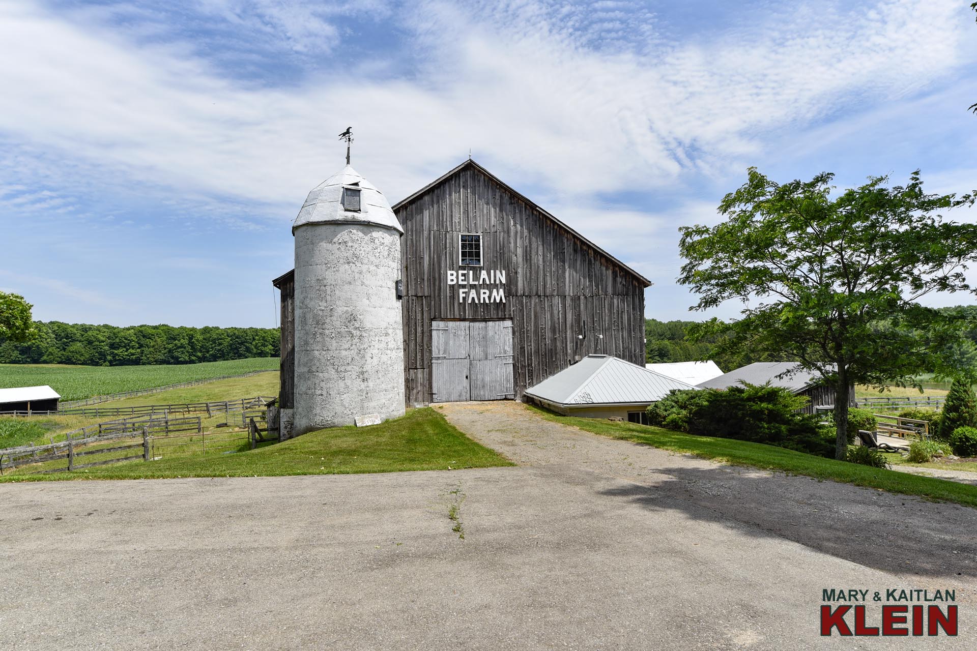 silo with a hexagonally shaped gambrel roof 