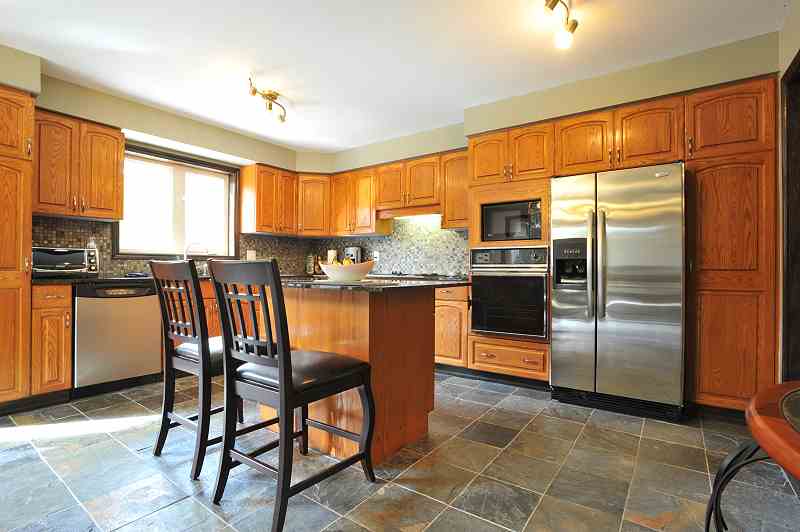 Kitchen Floors With Oak Cabinets Image And Shower Mandra Kitchen Flooring Ideas With Oak Cabinets